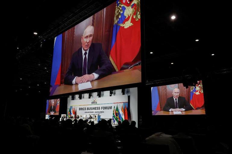 BRICS zirvesi: Putinden yeni ticaret yolları ve dolarsızlaşma mesajı