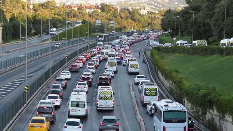 Okul trafiği başladı