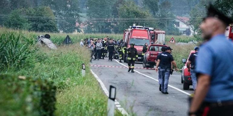 İtalya ordusuna ait gösteri uçağı düştü: 5 yaşındaki çocuk öldü