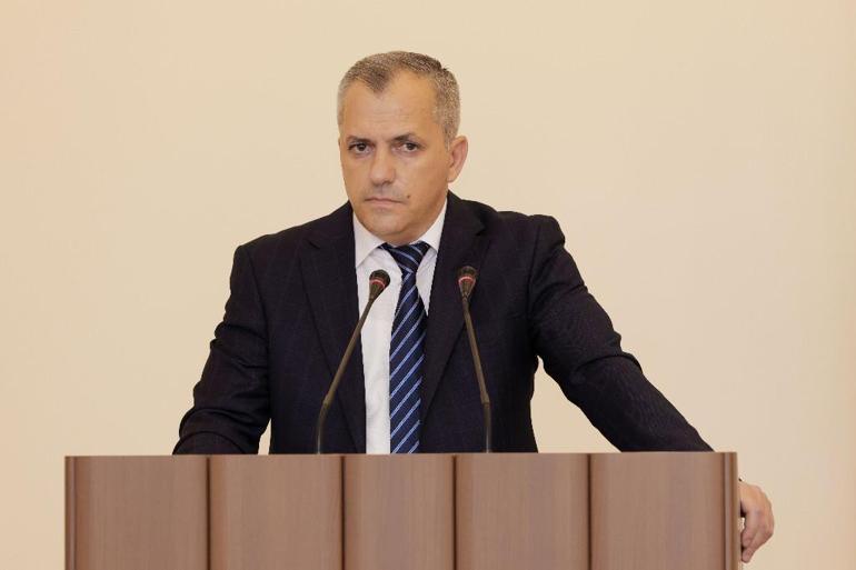 Karabağ’da tarihi gün 32 yıllık sözde devlet kendini bitirdi