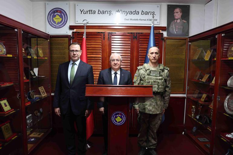 Milli Savunma Bakanı Güler Kosova’da