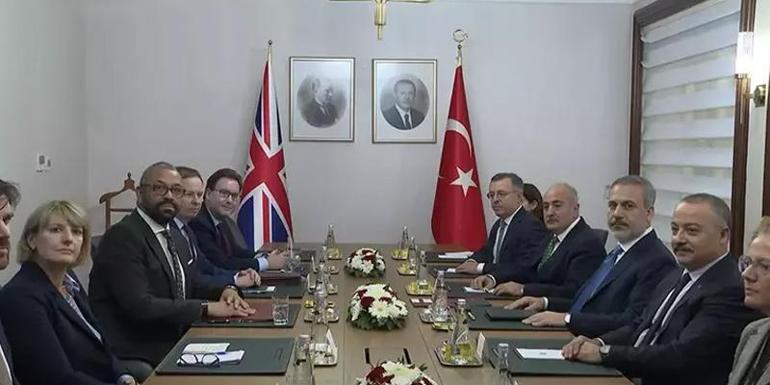 Bakan Fidan İngiliz mevkidaşı ile görüştü