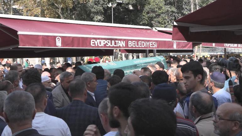 Necip Fazıl Kısakürekin oğlu Mehmed Kısakürek son yolculuğuna uğurlandı