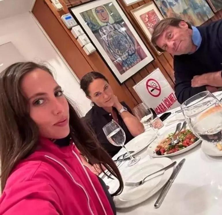 Hülya Avşar, Kaya Çilingiroğlu ile birlikte aile yemeğine çıktı