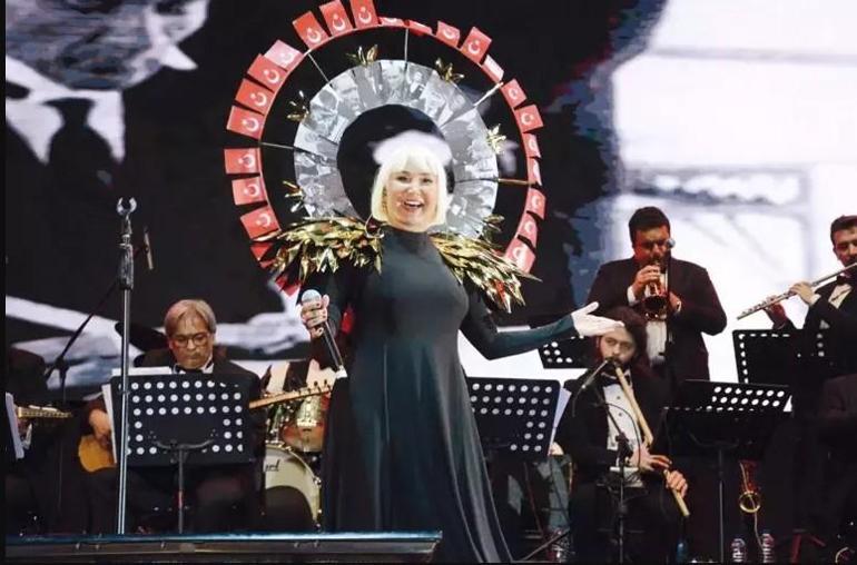 Kuruçeşme Açıkhava Konserleri’nde 29 Ekim Cumhuriyet Bayramı sevinci yaşandı