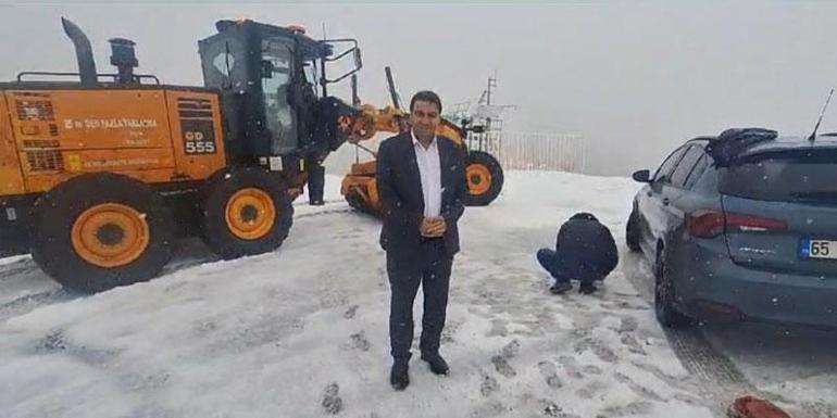Şoförler güçlükle ilerleyebildi: 3 bin rakımlı Karabet Geçidinde kar yağışı