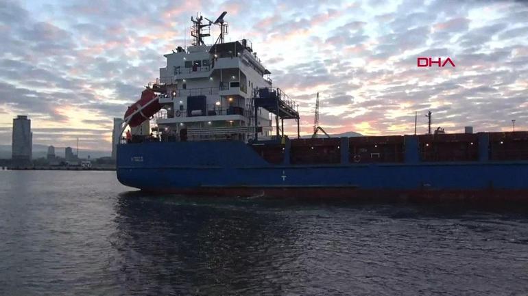 Türkiyeden Gazzeye yardım gemisi