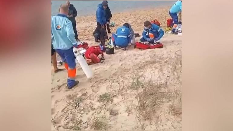 İspanya kıyılarında insan kaçakçılarının zorbalığı… Göçmenleri denize ittiler
