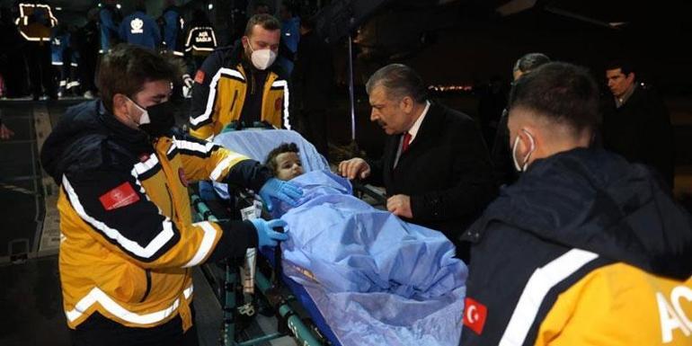 Bakan Koca açıkladı: Gazzeli 68 hasta Ankaraya getirildi