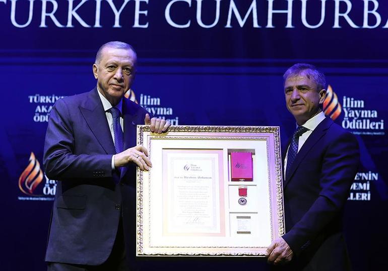 Cumhurbaşkanı Erdoğan: Gazzedeki katliamların önüne geçeceğimiz günler yakındır