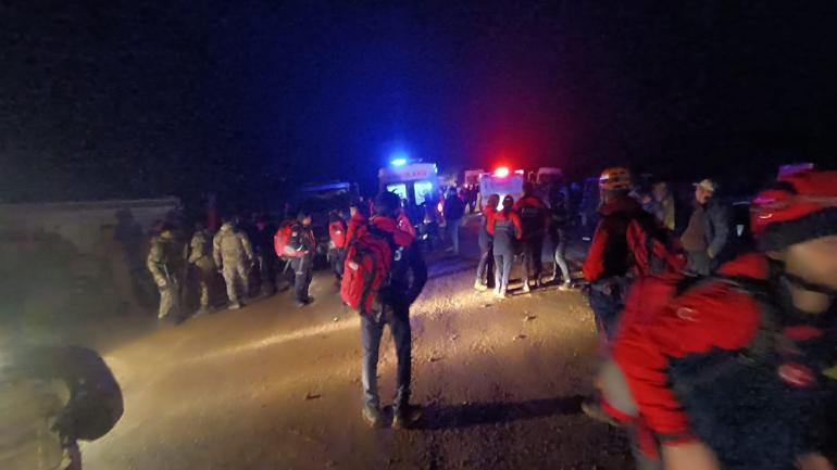 SON DAKİKA: Gaziantepte polis helikopteri kaza kırıma uğradı: 2 şehit, 1 yaralı