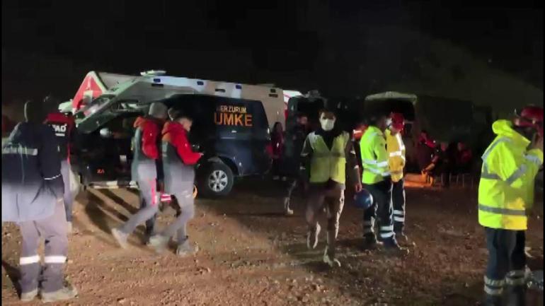 CNN TÜRK olay yerinde: Erzincanda son durum