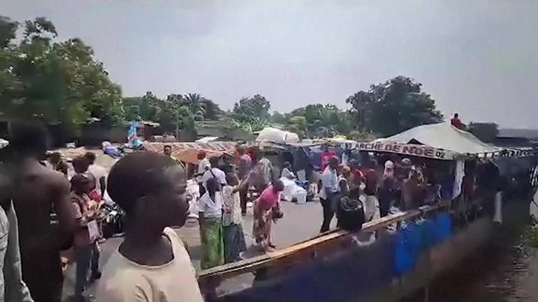 Kongo Nehrinde can pazarı: Dehşet içinde batışını izlediler