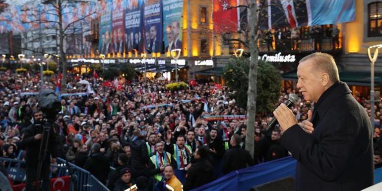 Cumhurbaşkanı Erdoğan Trabzondan seslendi: Her sözümüzün altında hizmet yatıyor