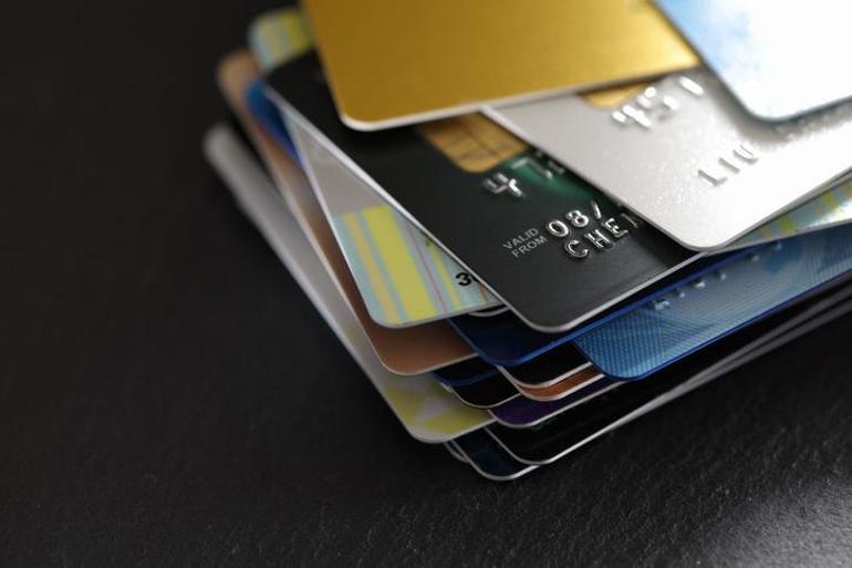 Fahiş artış Kredi kartı aidatını geri alabilirsiniz