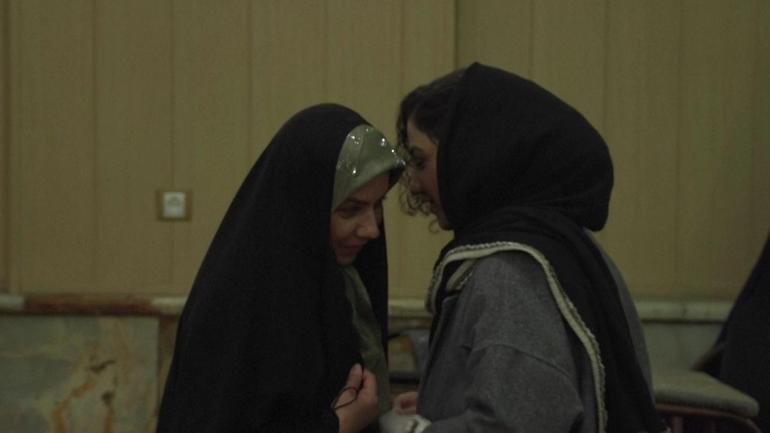 İrandaki kadınlar seslerini duyurmaya başladı