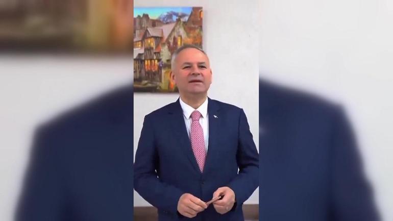 Özelden Türkere cevap: Partisini bırakmış, karşımıza aday olmuş