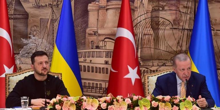Zelenski İstanbulda Cumhurbaşkanı Erdoğan: Barış için ev sahipliğine hazırız