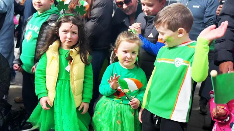 İrlanda Aziz Patrik Günü’nü kutladı... O anları CNN TÜRK görüntüledi
