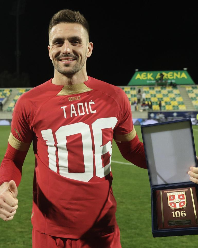 Fenerbahçenin Sırp yıldızı Dusan Tadic, milli takımda rekor kırdı