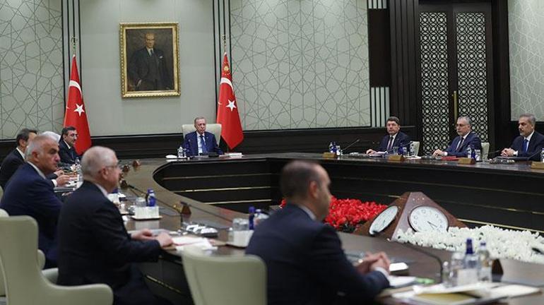 Son dakika... Kabine toplantısı başladı
