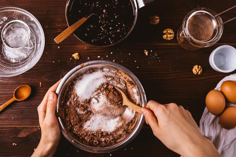 Browni Nasıl Yapılır Evde Gerçek Browni Tarifi...