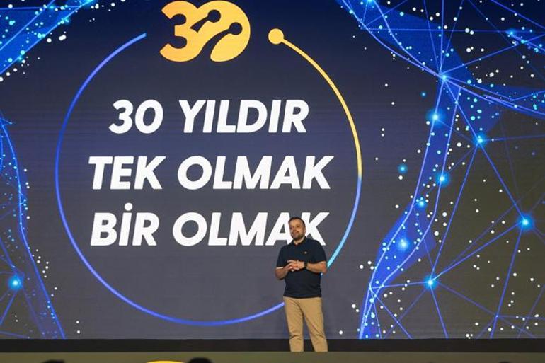 Turkcell 30.yılını iş ortaklarıyla kutladı