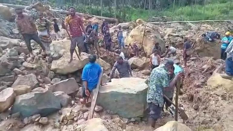 Papua Yeni Ginedeki heyelan felaketinde tablo ağırlaşıyor