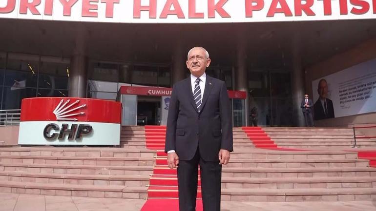 CHPde hançer tartışması sürüyor Uyarı geldi...