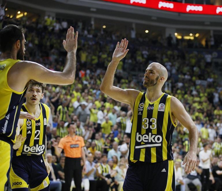 Fenerbahçe Bekoda Nick Calathesin ardından bir ayrılık daha yaşanıyor