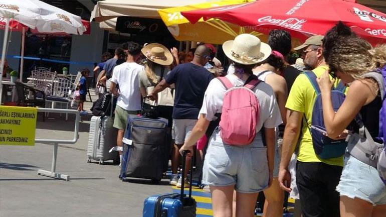 Kısıtlamalar kaldırıldı Rodosun kapısı açıldı