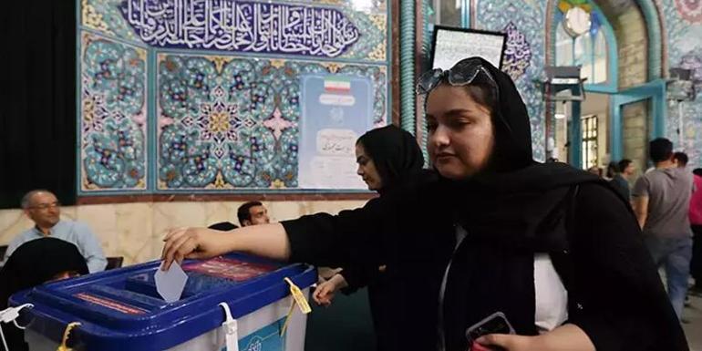 İran’da seçim maratonu Oy verme süresi sona erdi: Gözler sonuçlarda