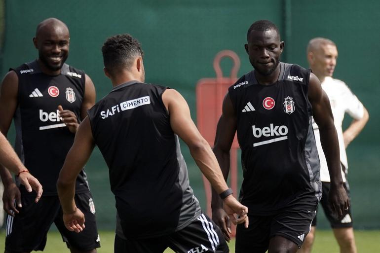 Beşiktaşta Aboubakar, Colley ve Masuaku takıma katıldı