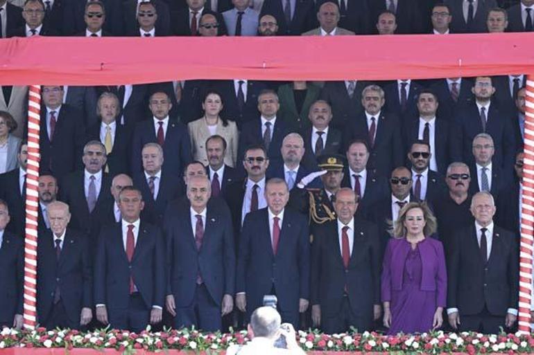 SON DAKİKA HABERİ: Cumhurbaşkanı Erdoğandan KKTC dönüşü önemli mesajlar