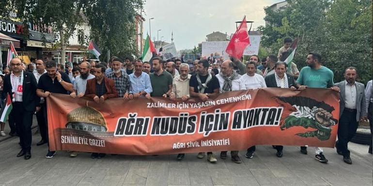 Gazze için tek yürek: Birçok ilde vatandaşlar İsmail Haniye için yürüdü