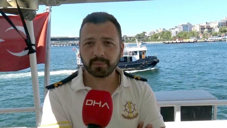 Video Haber | Okyanuslarda yaşayan deri sırtlı deniz kaplumbağası İstanbul Boğazında görüldü