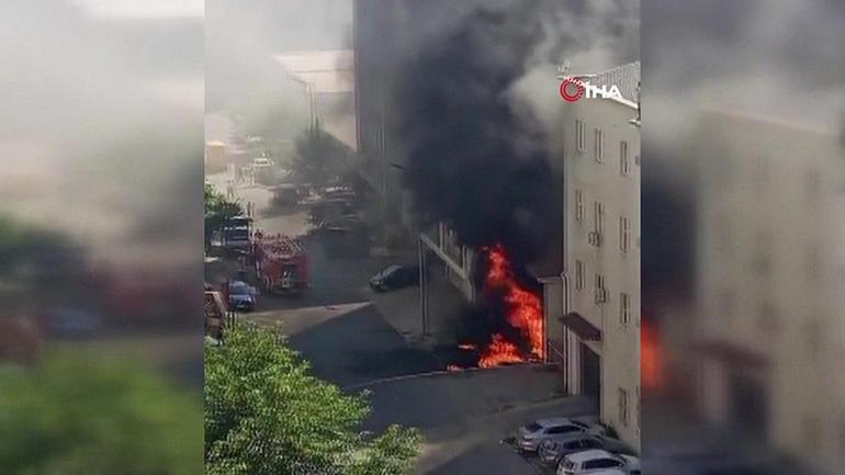 VİDEO | Beylikdüzü’nde korku dolu anlar: Trafo bomba gibi patladı