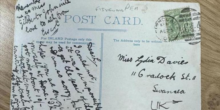 Sahibini bulmak için seferber oldular Asırlık kartpostal adresine 121 yıl sonra teslim edildi