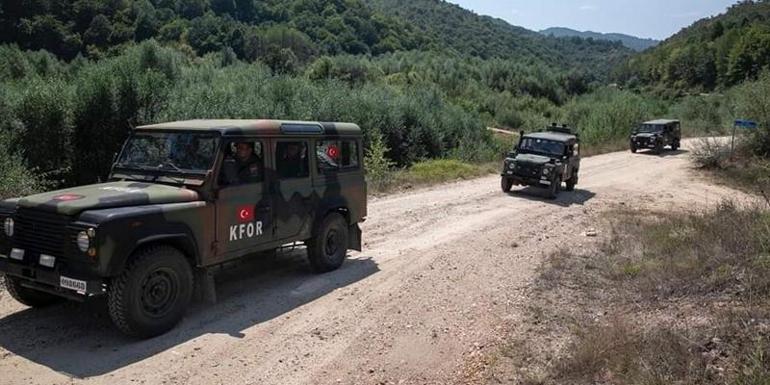 Mehmetçikten Kosova-Sırbistan sınırında devriye