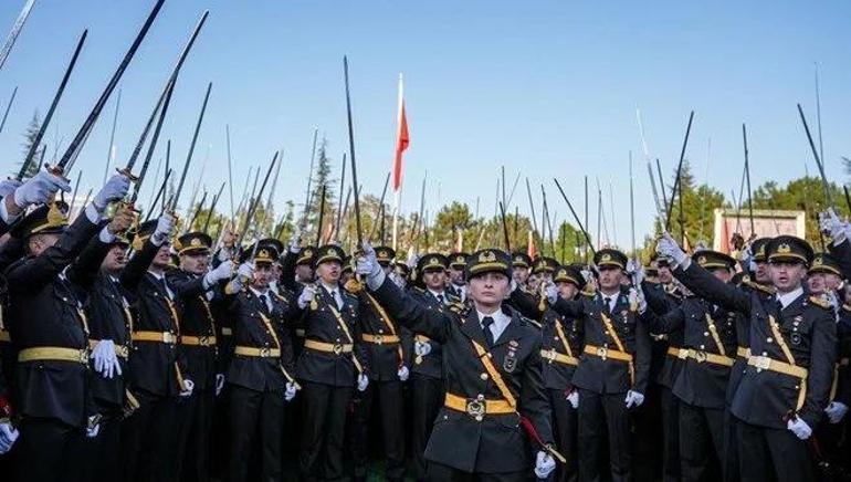 SON DAKİKA Teğmenlerin kılıçlı yeminiyle ilgili yeni gelişme