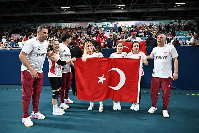 Paralimpikte büyük zafer Türkiye finalde İsraili 8-3 yendi | Video Haber