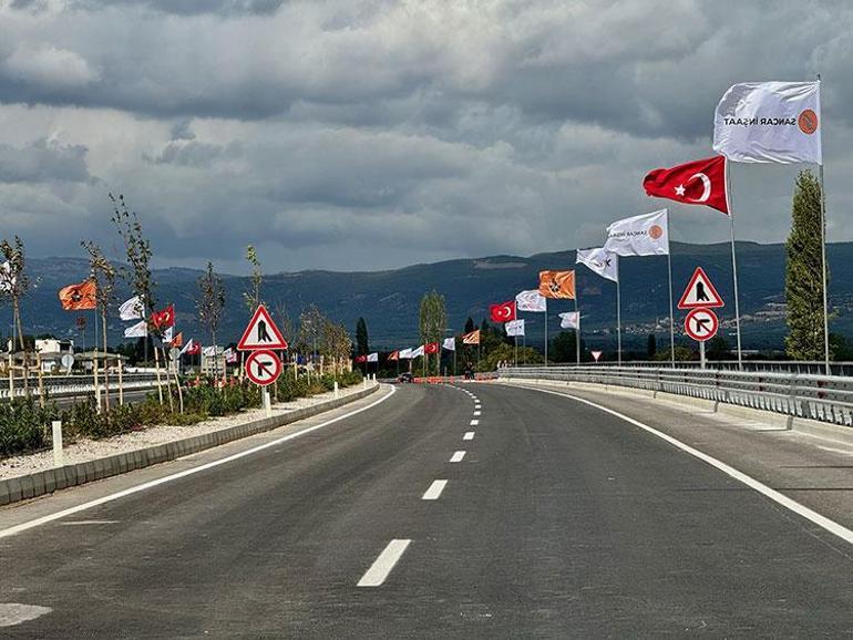 Bakan Uraloğlu: Bölünmüş yollar sayesinde ortalama seyahat hızımız yaklaşık 90 kilometreye çıktı