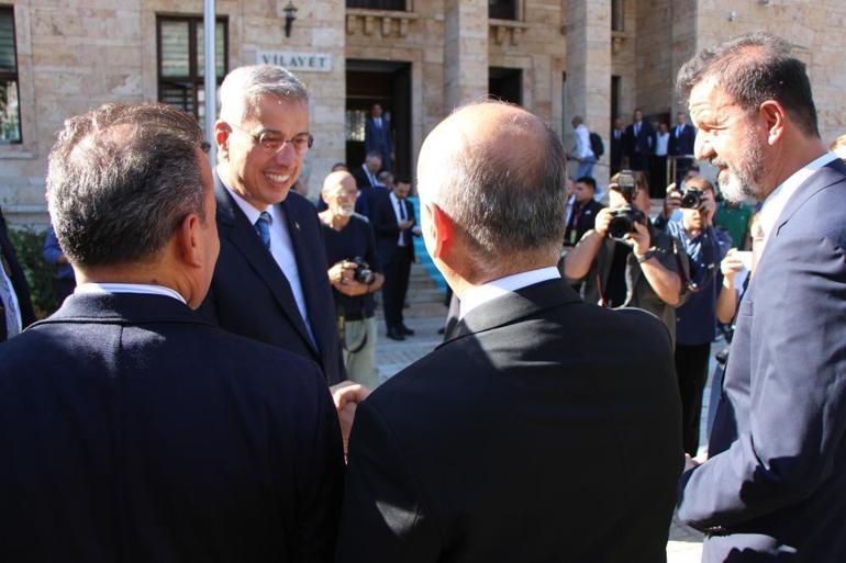 Suriyelilere hastane iddialarına Bakan Memişoğlundan yanıt