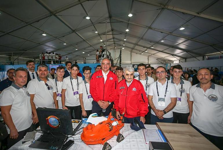 Milli SİHAların öncü ismi Özdemir Bayraktar vefatının üçüncü yılında anılıyor