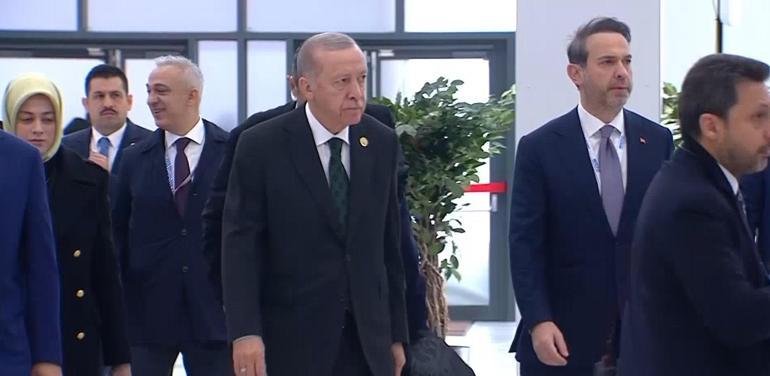 Cumhurbaşkanı Erdoğan, BRICS Zirvesi aile fotoğrafı çekimine katıldı