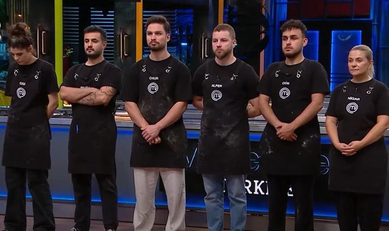 MasterChef kim elendi Dün akşam MasterChefte kim gitti Akın... 3 Kasım 2024 MasterChef veda eden isim belli oldu