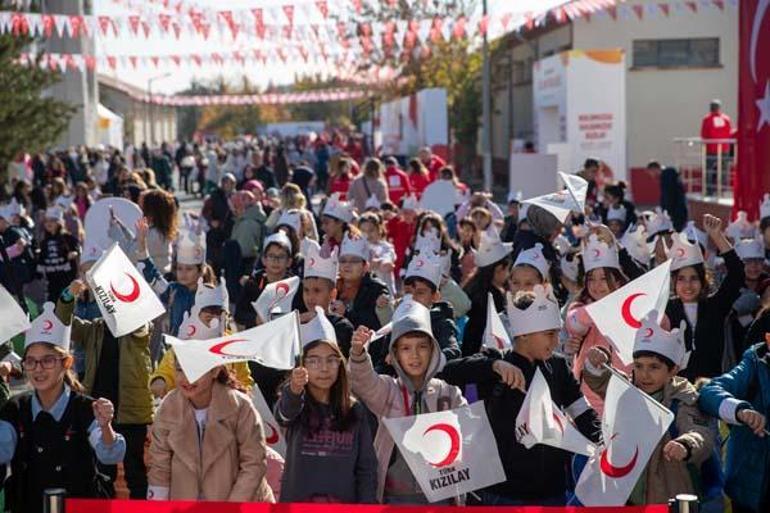 Kızılay Sokağını 20 bin çocuk ziyaret etti