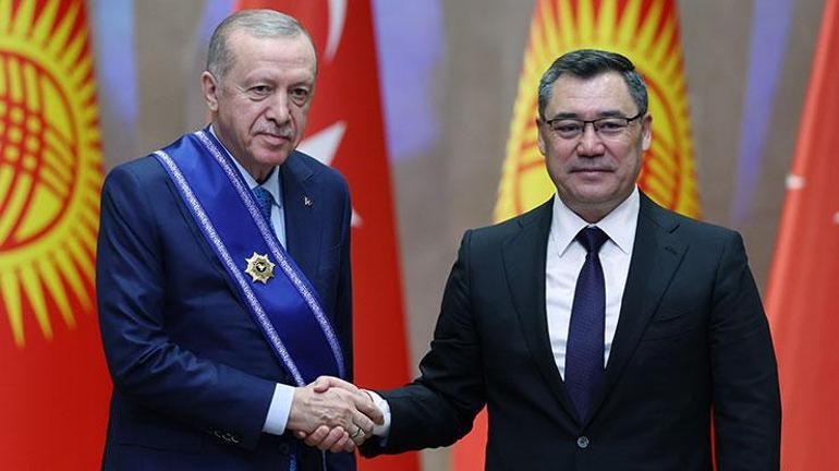 Cumhurbaşkanı Erdoğana Manas Nişanı takdim edildi