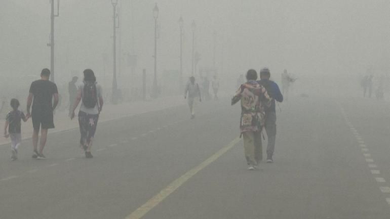 Hindistanda halk zehir soluyor: Hava normalden 60 kat daha kirli