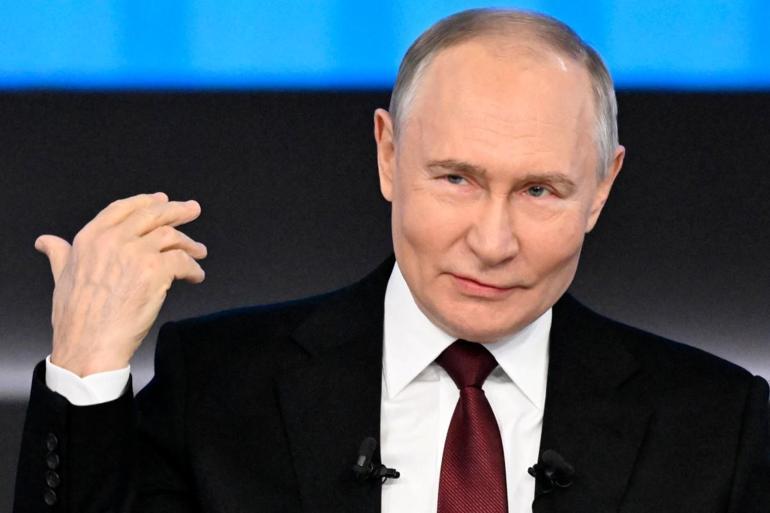 Putin soruları yanıtladı: Esad ile görüşecek mi Ekonomi sorusuna verdiği yanıt dikkat çekti: Her şey sakin olduğunda sıkılıyoruz...